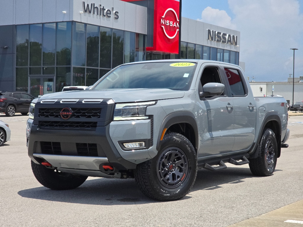 Used 2025 Nissan Frontier PRO-4X Crew Cab