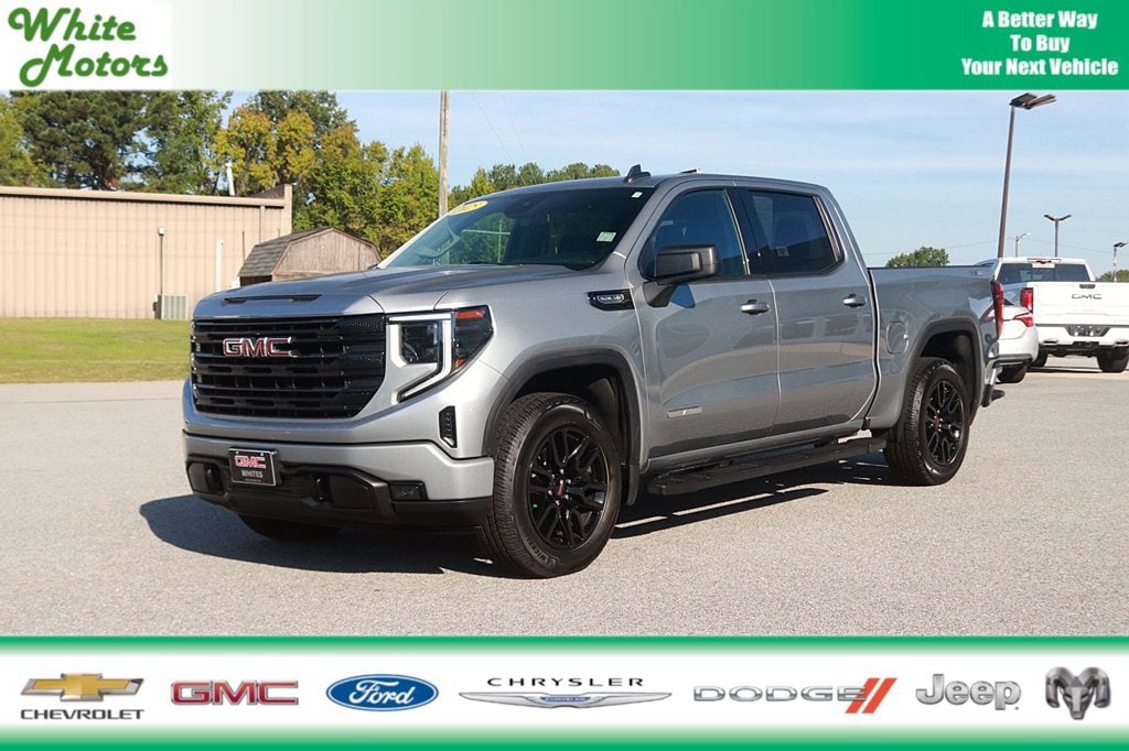 2025 GMC Sierra 1500 Elevation
