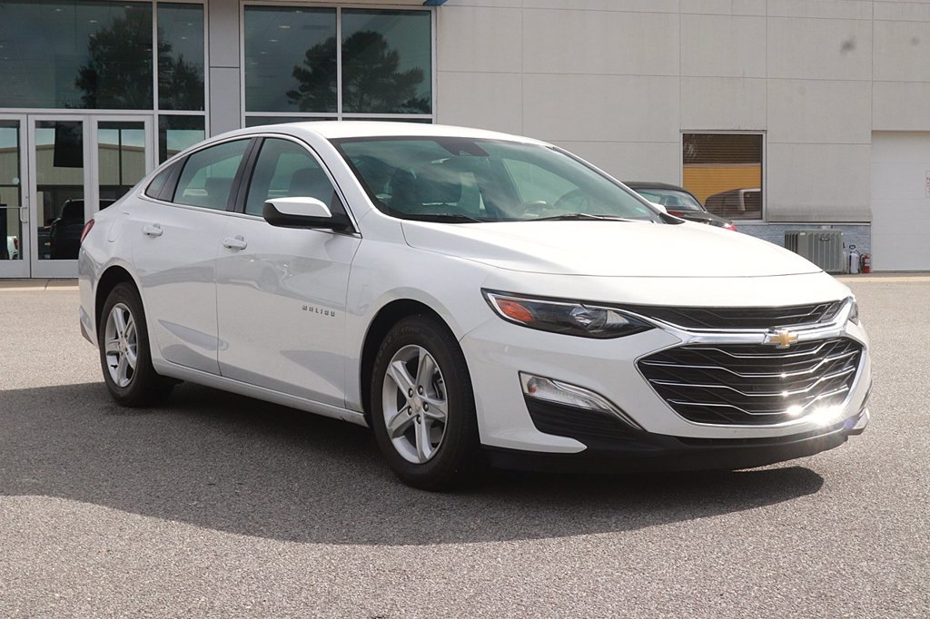 Used 2024 Chevrolet Malibu LS Car