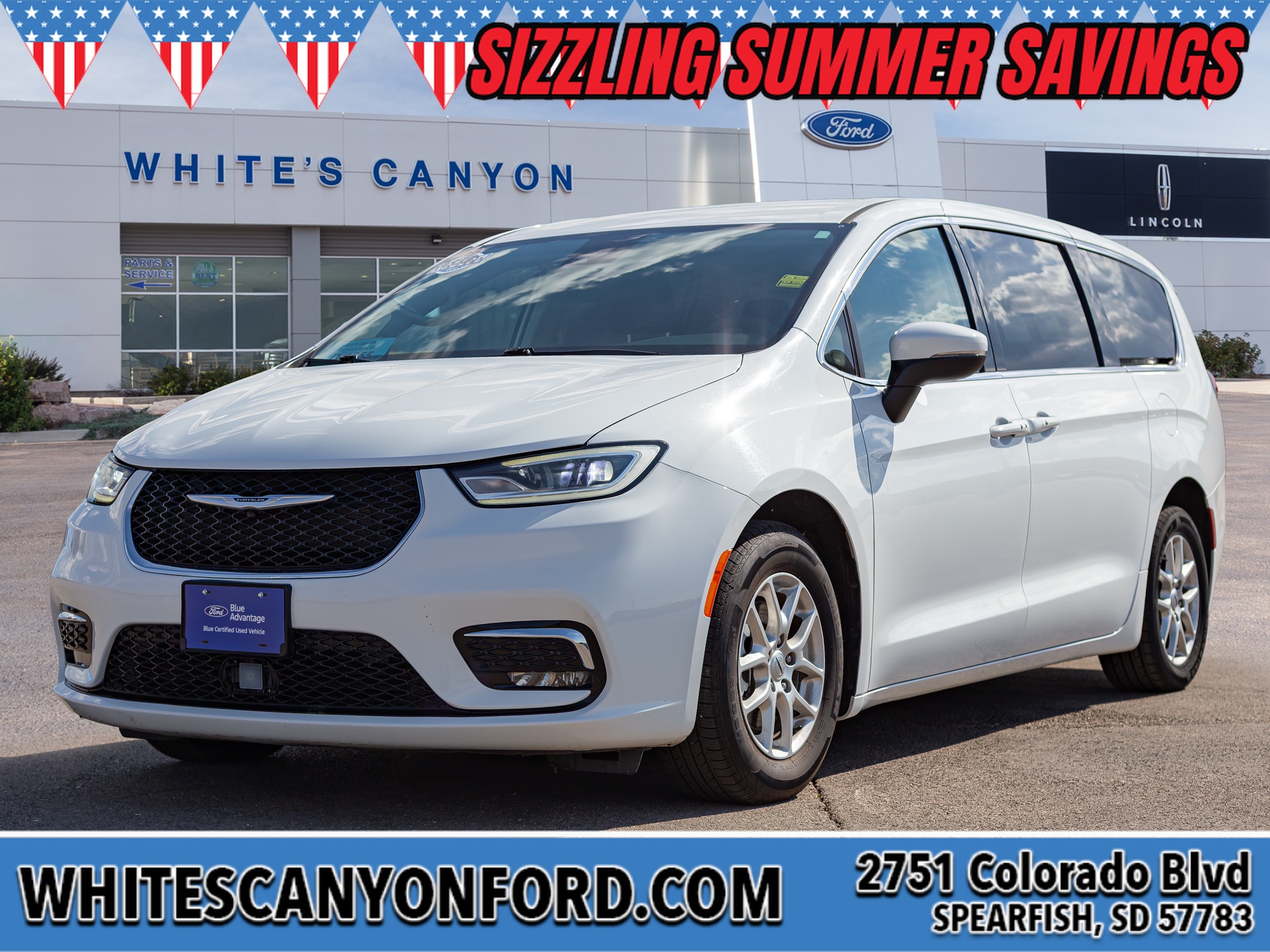 2023 Chrysler Pacifica Touring L