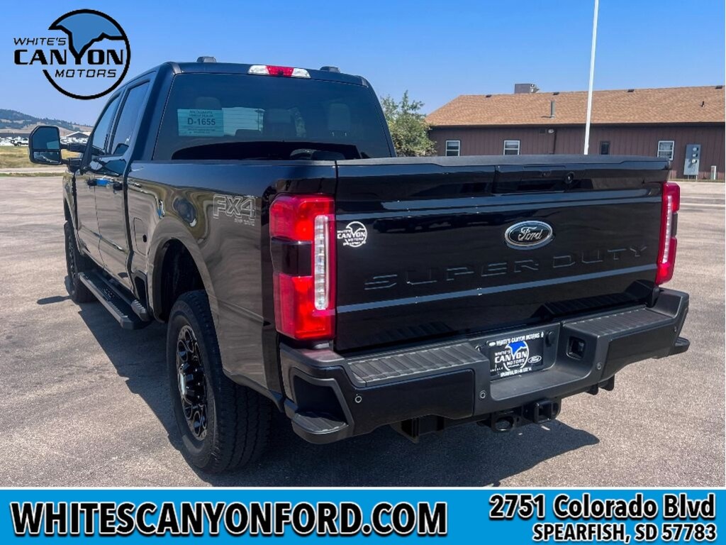 New 2026 Ford F-250 XLT Truck Crew Cab
