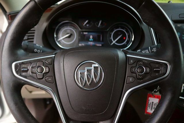 2016 Buick Regal Base - Photo 17