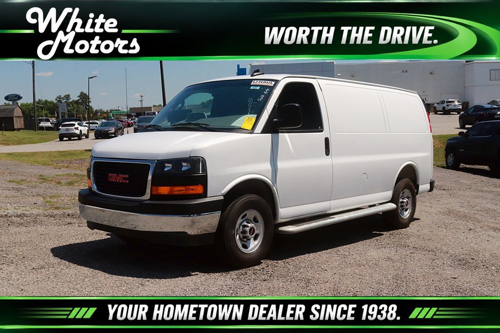 2025 GMC Savana Cargo Van