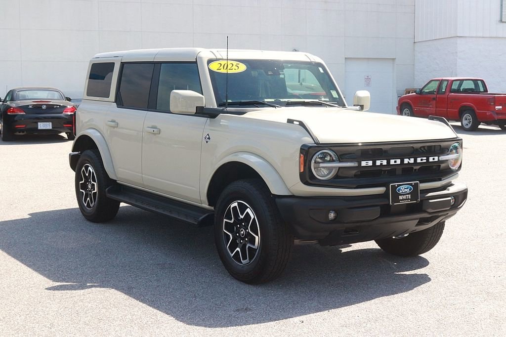 Used 2025 Ford Bronco Outer Banks