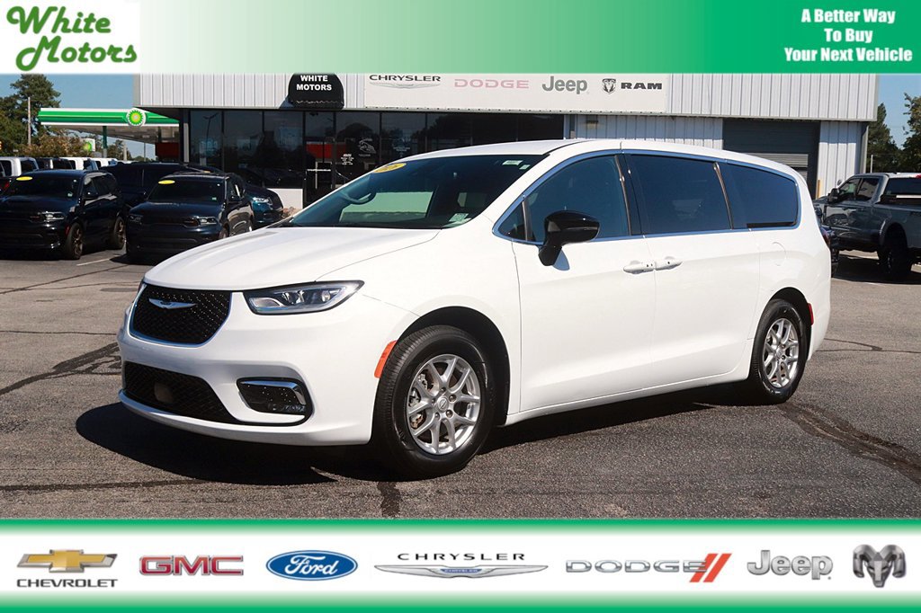 2026 Chrysler Pacifica