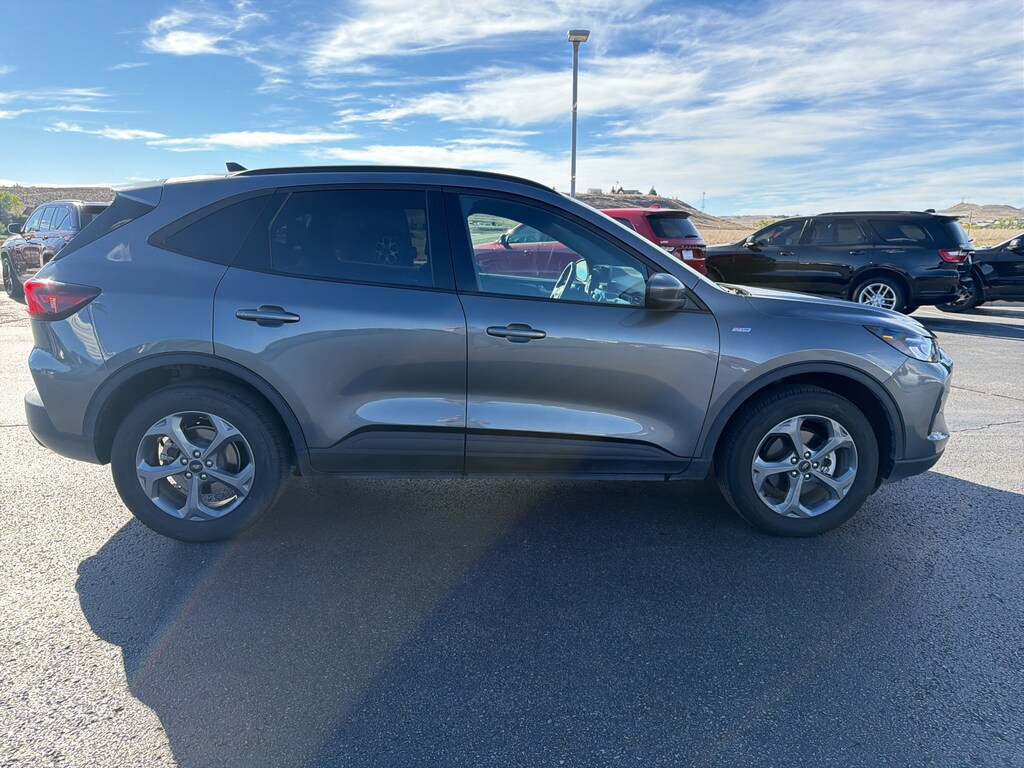 Certified 2025 Ford Escape ST-Line Select Sport Utility