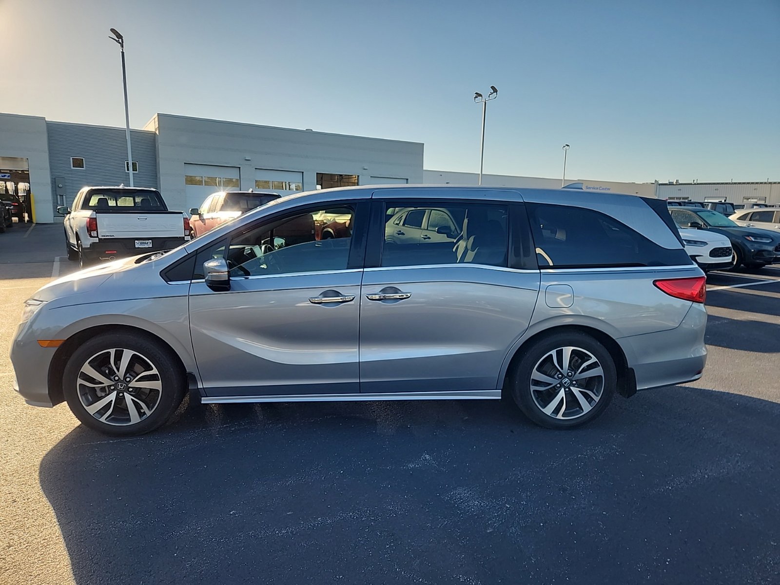 Used 2023 Honda Odyssey Touring Minivan/Van