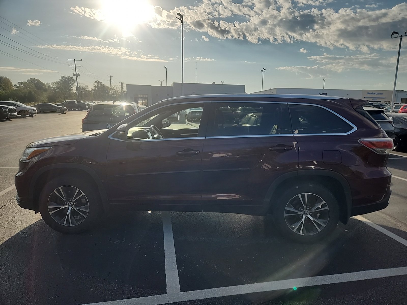 Used 2016 Toyota Highlander XLE V6 SUV