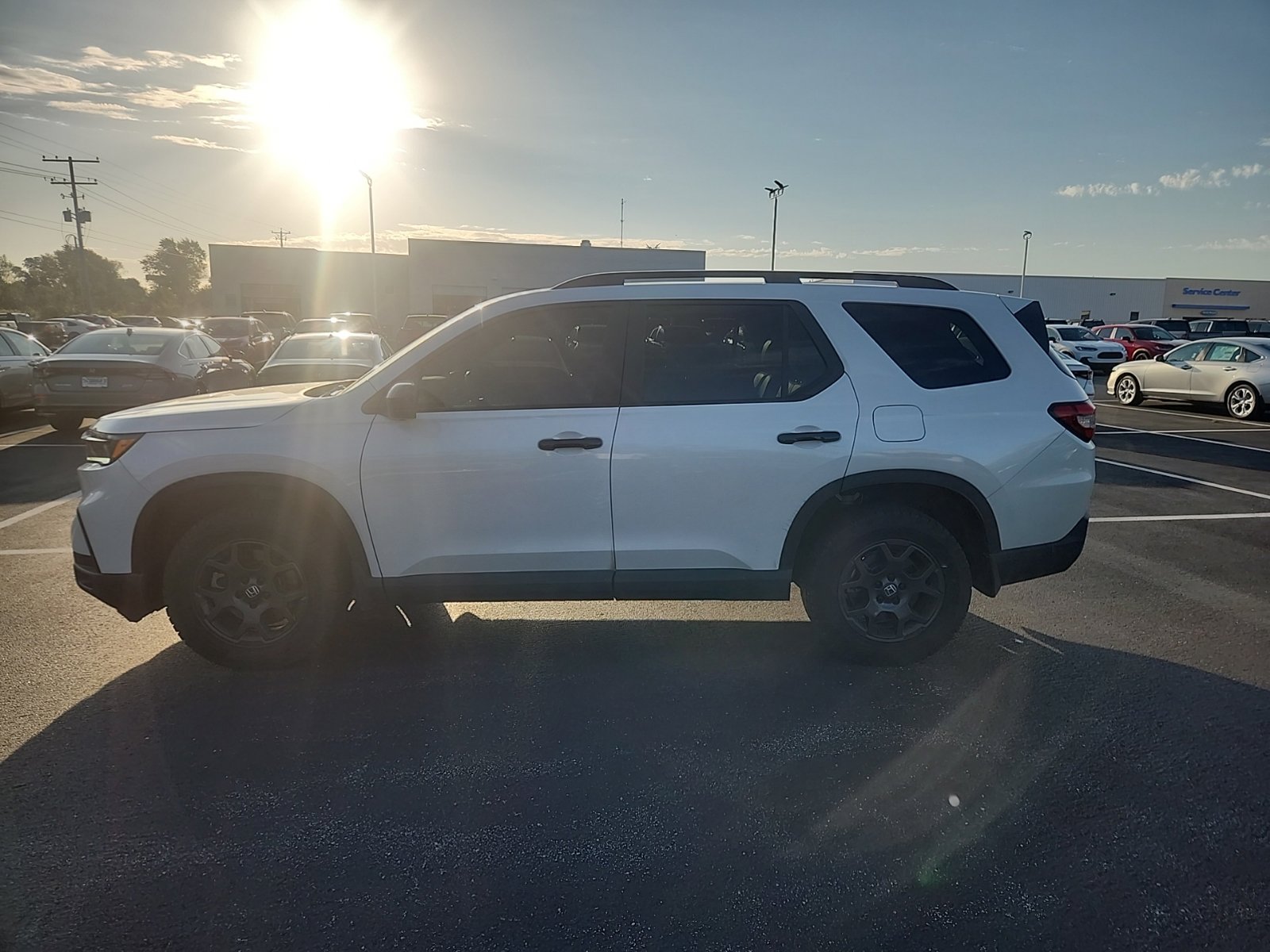 Used 2025 Honda Pilot TrailSport SUV