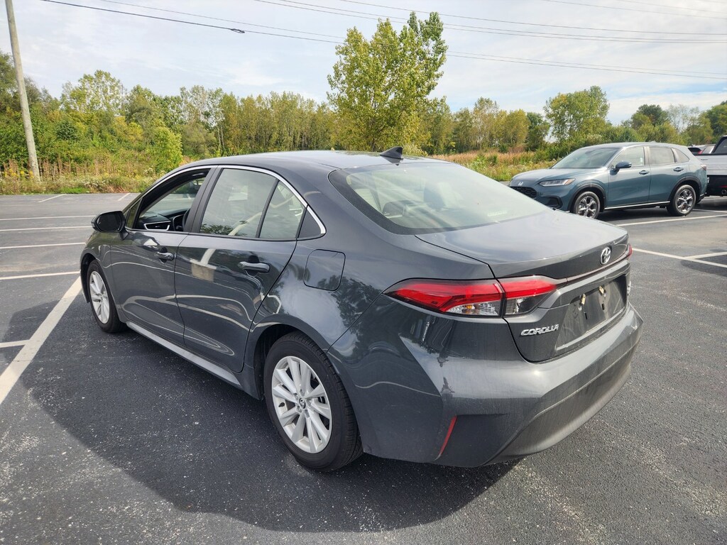 Used 2026 Toyota Corolla Hybrid XLE Sedan