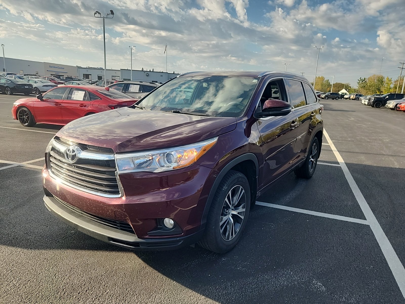 Used 2016 Toyota Highlander XLE V6 SUV