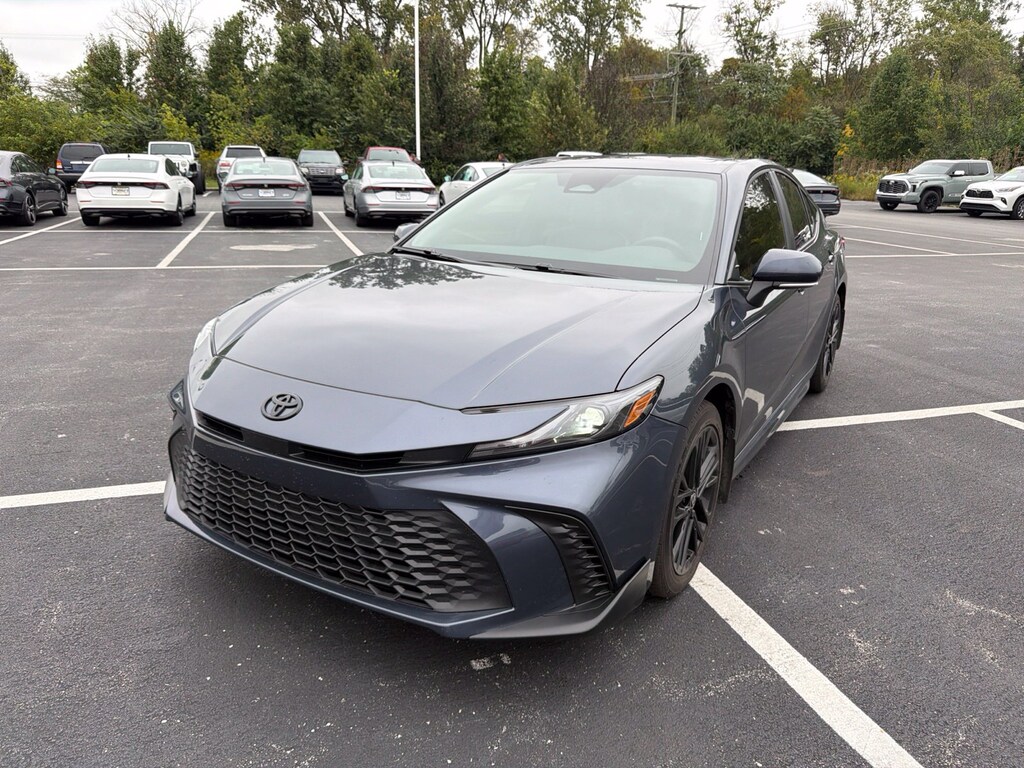 Used 2026 Toyota Camry SE Sedan