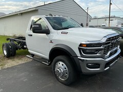 2026 Ram 4500 Chassis Cab TRADESMAN  REGULAR  4X2 84' CA Pickup