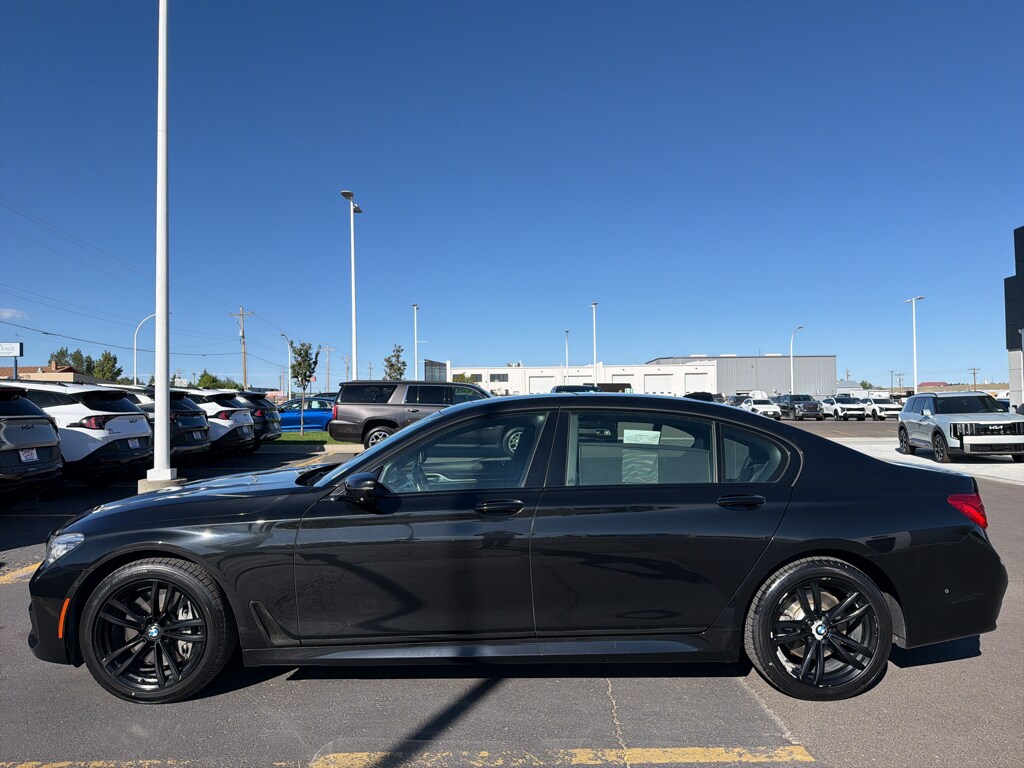 Used 2019 BMW 7 Series 750i xDrive Sedan