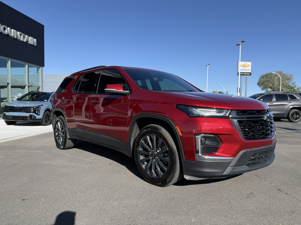 Used 2023 Chevrolet Traverse RS SUV