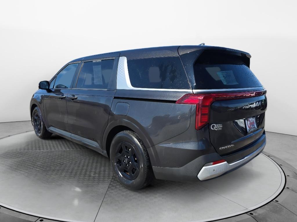 Certified 2025 Kia Carnival LXS Passenger Van