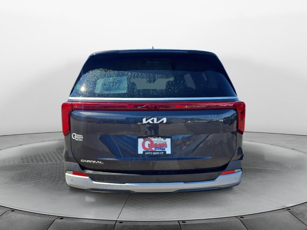 Certified 2025 Kia Carnival LXS Passenger Van