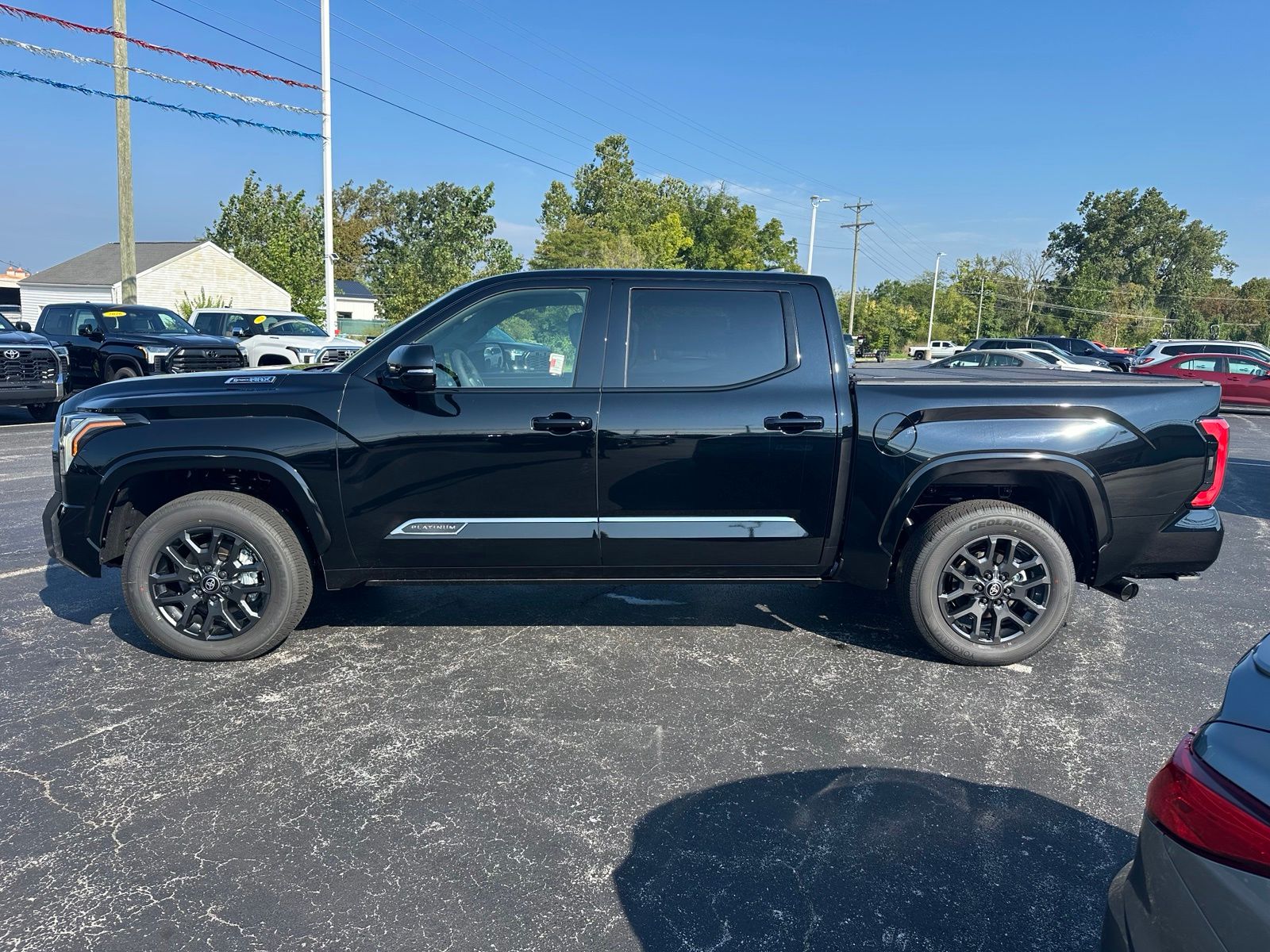 New 2026 Toyota Tundra Hybrid Platinum Truck