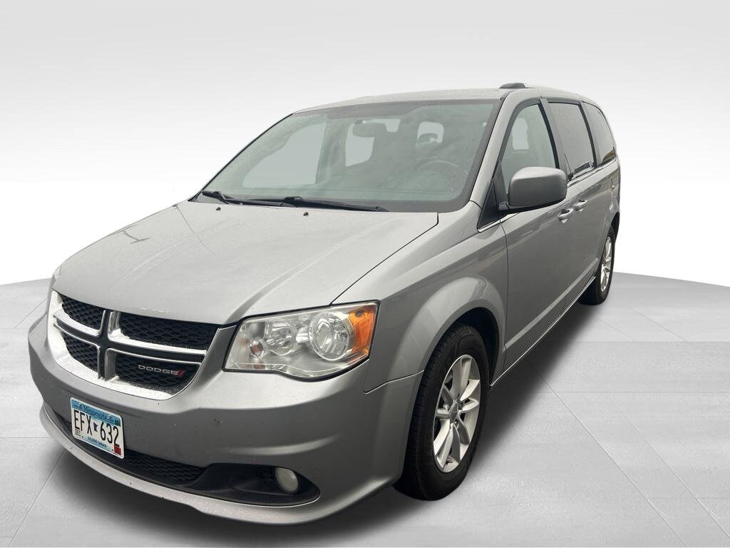 Used 2018 Dodge Grand Caravan SXT Minivan/Van