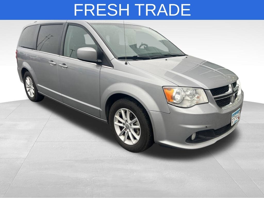 Used 2018 Dodge Grand Caravan SXT Minivan/Van