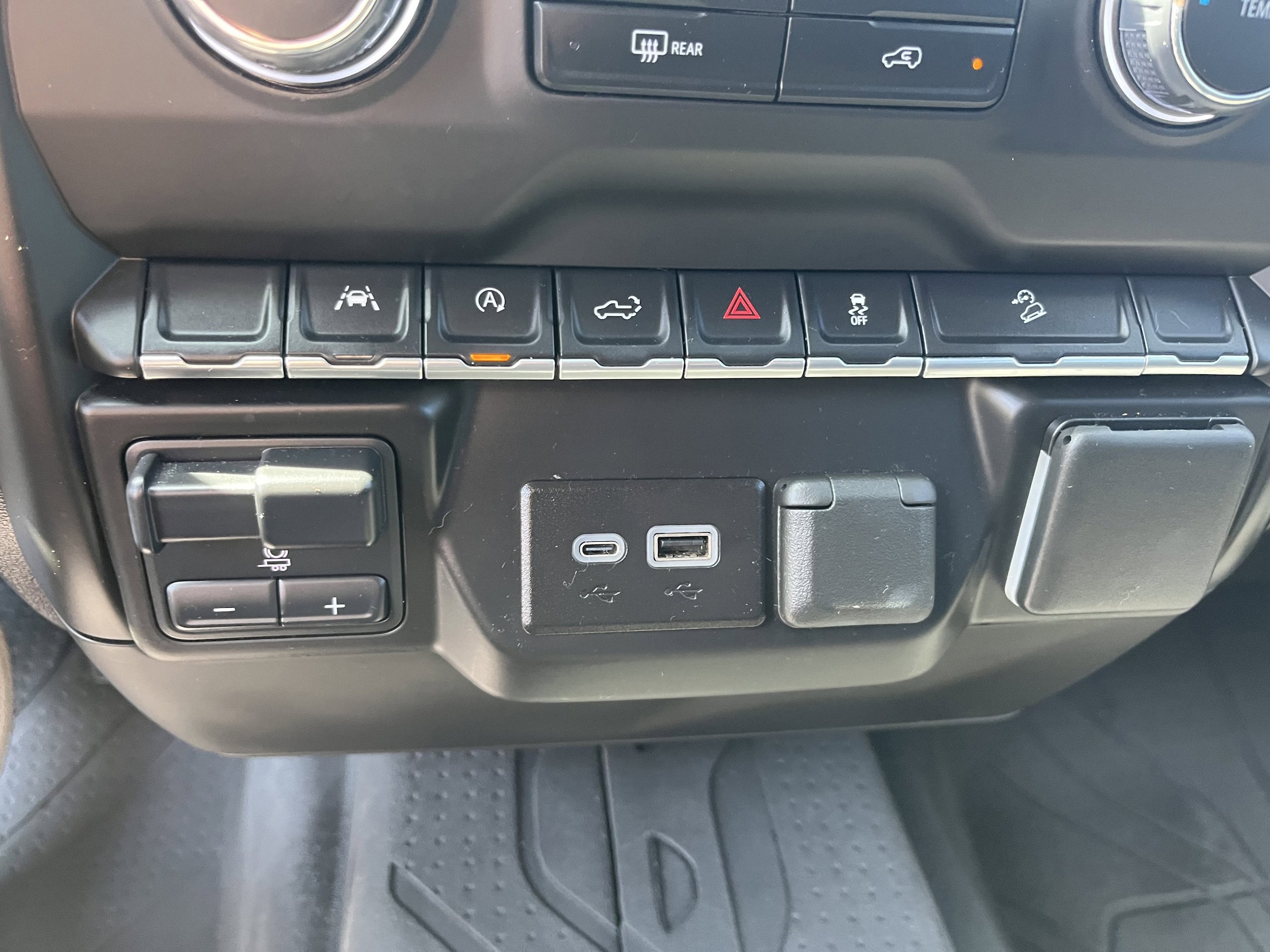 2024 Chevrolet Silverado 1500 Custom - Photo 20