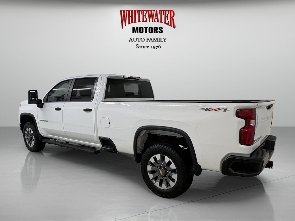 Used 2023 Chevrolet Silverado 2500HD Custom Crew Cab Pickup