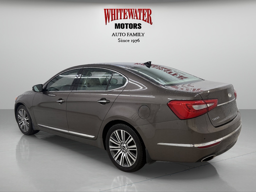 Used 2014 Kia Cadenza Premium 4dr Car