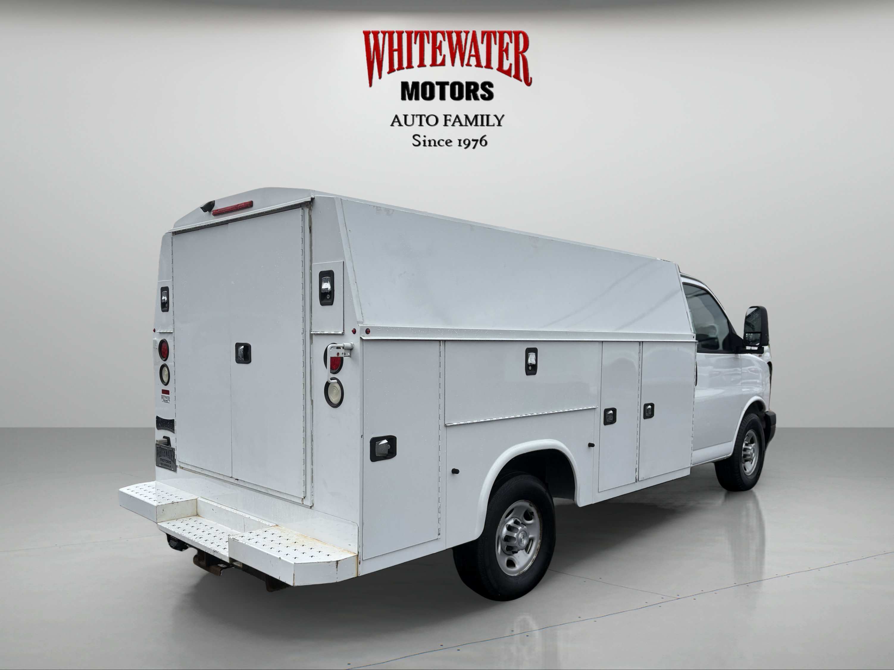 Used 2017 Chevrolet Express Commercial Cutaway Specialty Vehicle