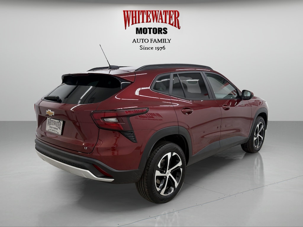 Used 2025 Chevrolet Trax LT Sport Utility