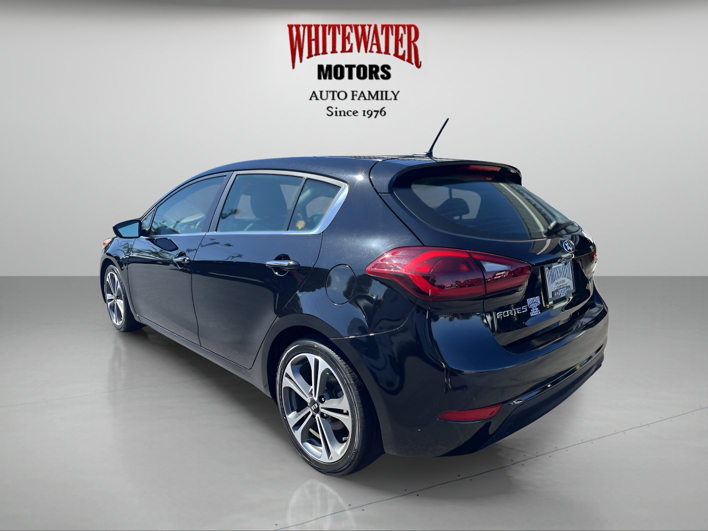 Used 2016 Kia Forte 5-Door EX Hatchback