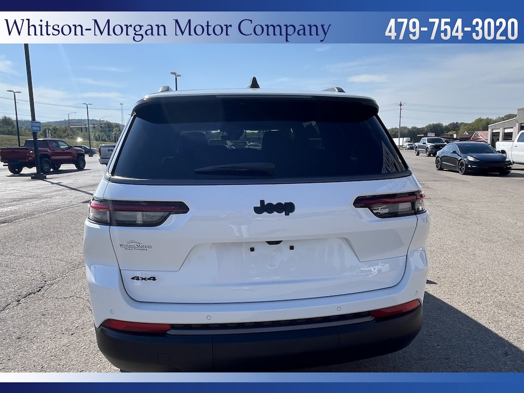 New 2027 Jeep Grand Cherokee L LAREDO ALTITUDE 4X4 Sport Utility