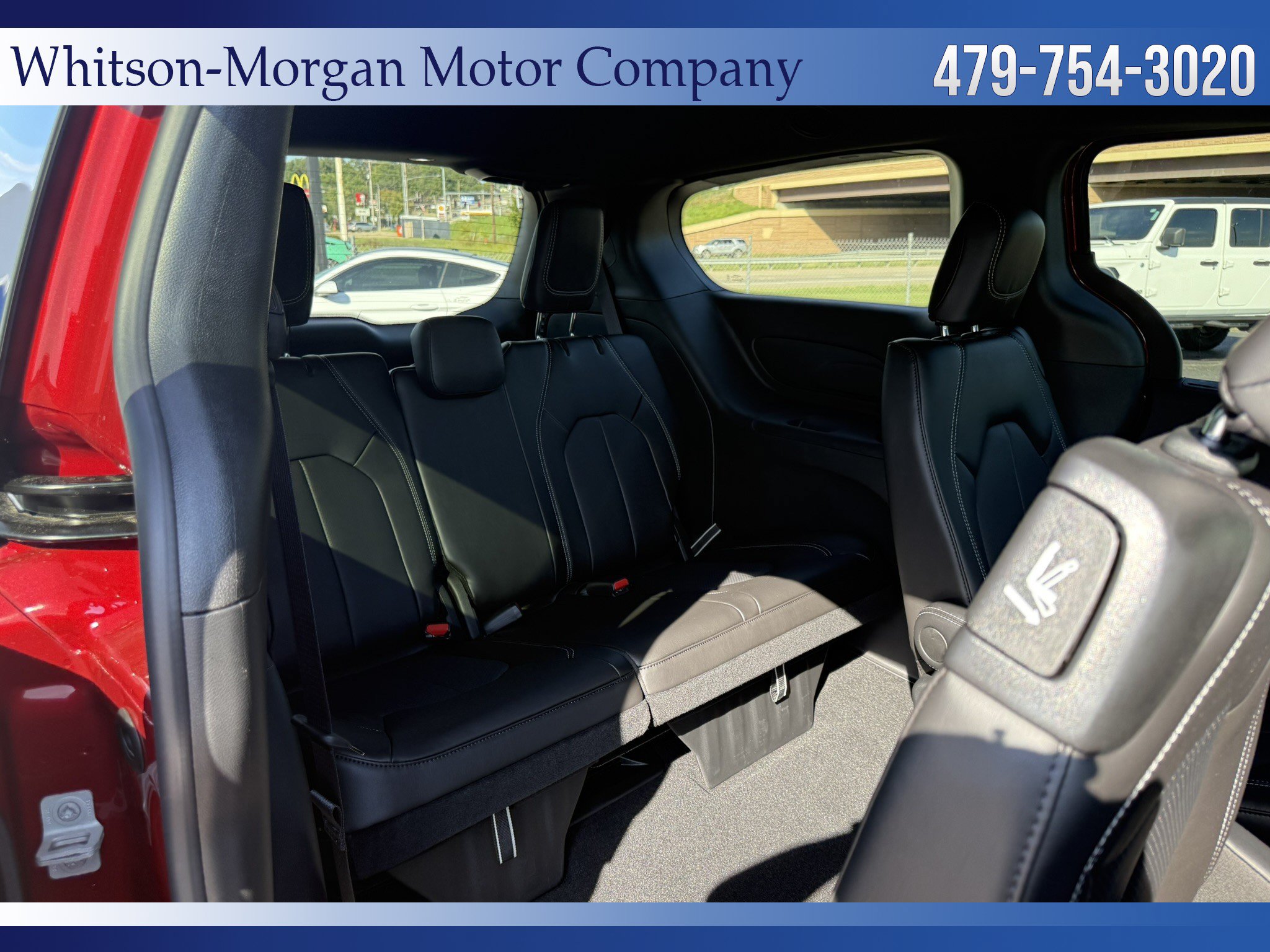 2026 Chrysler Pacifica Select - Photo 12
