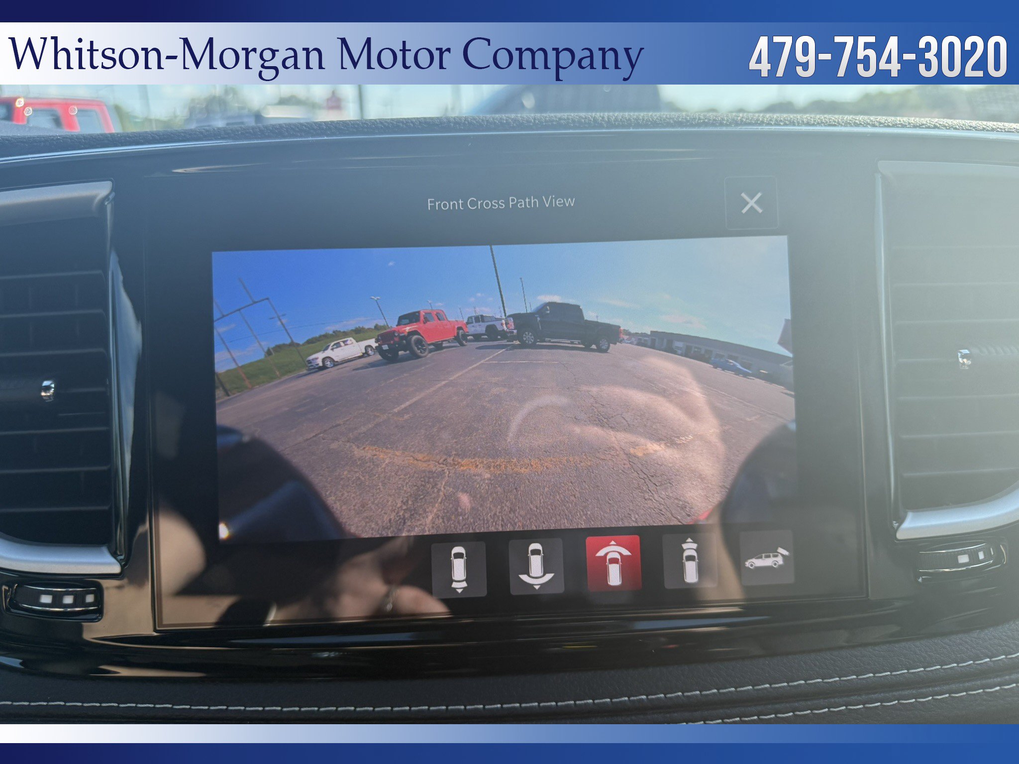 2026 Chrysler Pacifica Select - Photo 36