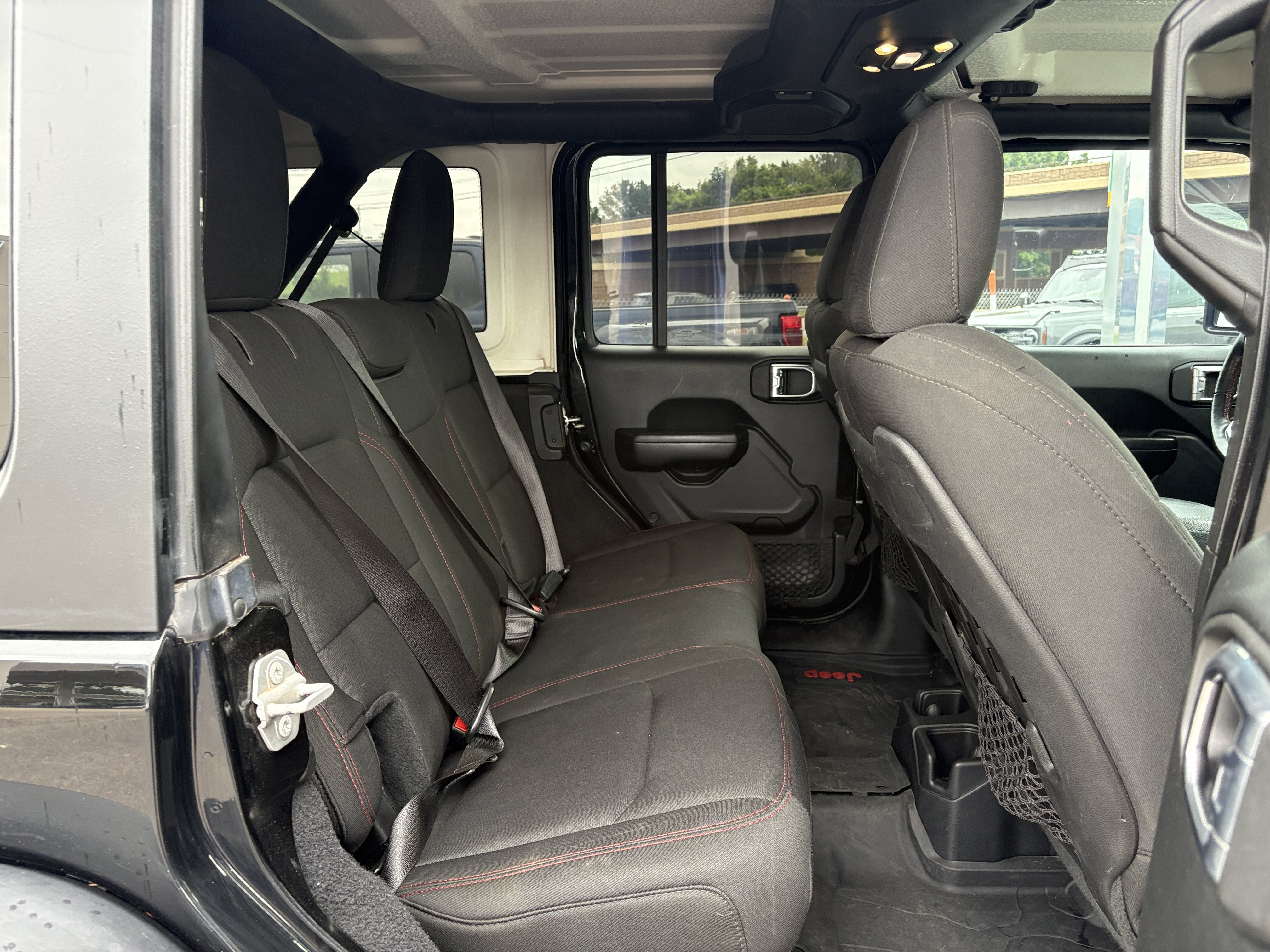 2020 Jeep Wrangler Unlimited Rubicon - Photo 36