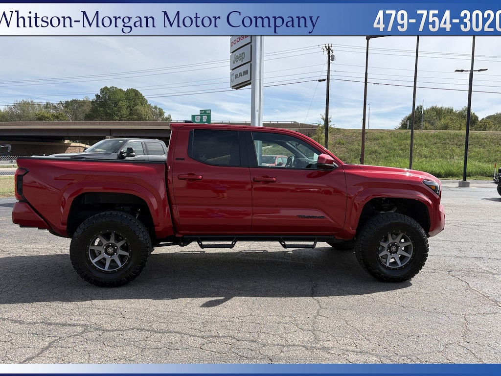 Used 2025 Toyota Tacoma 4WD SR5 SR5 Double Cab 5 Bed AT