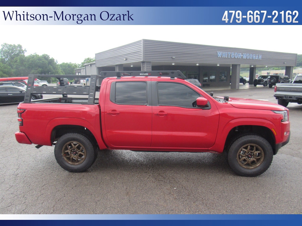 Used 2024 Nissan Frontier SV Crew Cab 4x4 SV