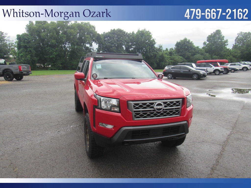 Used 2024 Nissan Frontier SV Crew Cab 4x4 SV