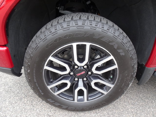 2025 GMC Sierra 1500 AT4 - Photo 39