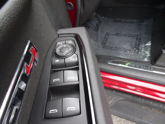 2025 GMC Sierra 1500 AT4 - Photo 13