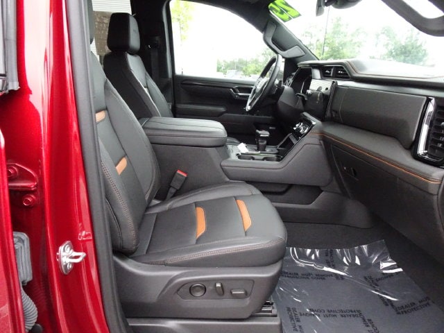 2025 GMC Sierra 1500 AT4 - Photo 17