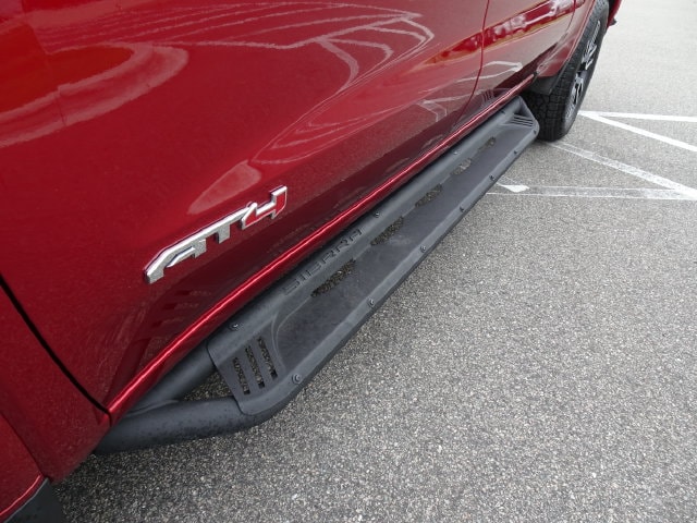 2025 GMC Sierra 1500 AT4 - Photo 41