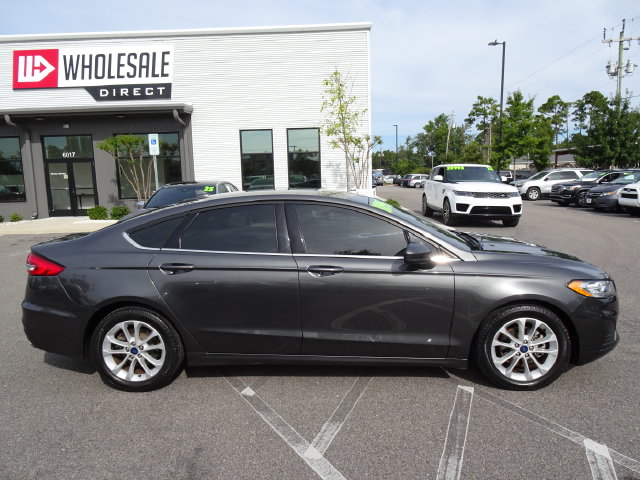 Used 2019 Ford Fusion SE Sedan