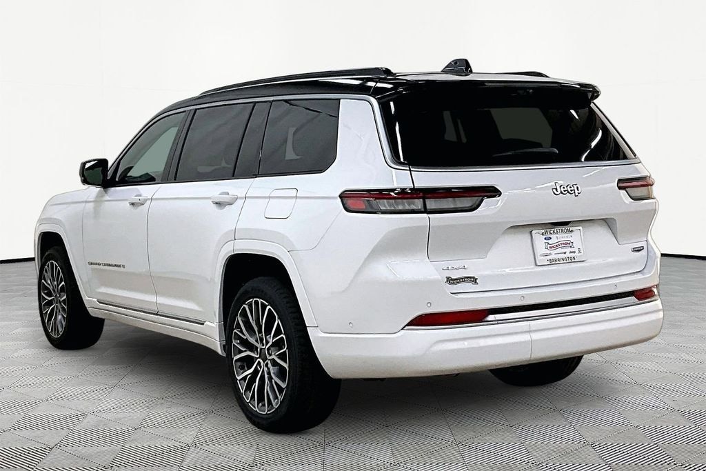 New 2026 Jeep Grand Cherokee L Summit Sport Utility