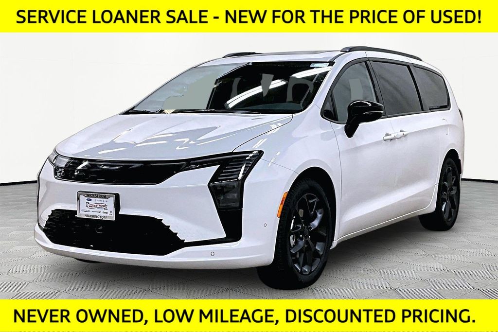 2027 Chrysler Pacifica