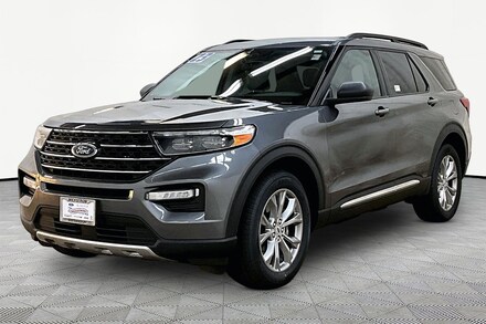 Used 2023 Ford Explorer XLT SUV Barrington Illinois