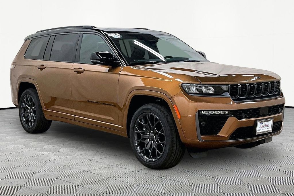 New 2026 Jeep Grand Cherokee L Summit Sport Utility