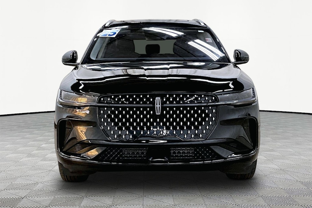 Used 2025 Lincoln Nautilus Reserve SUV