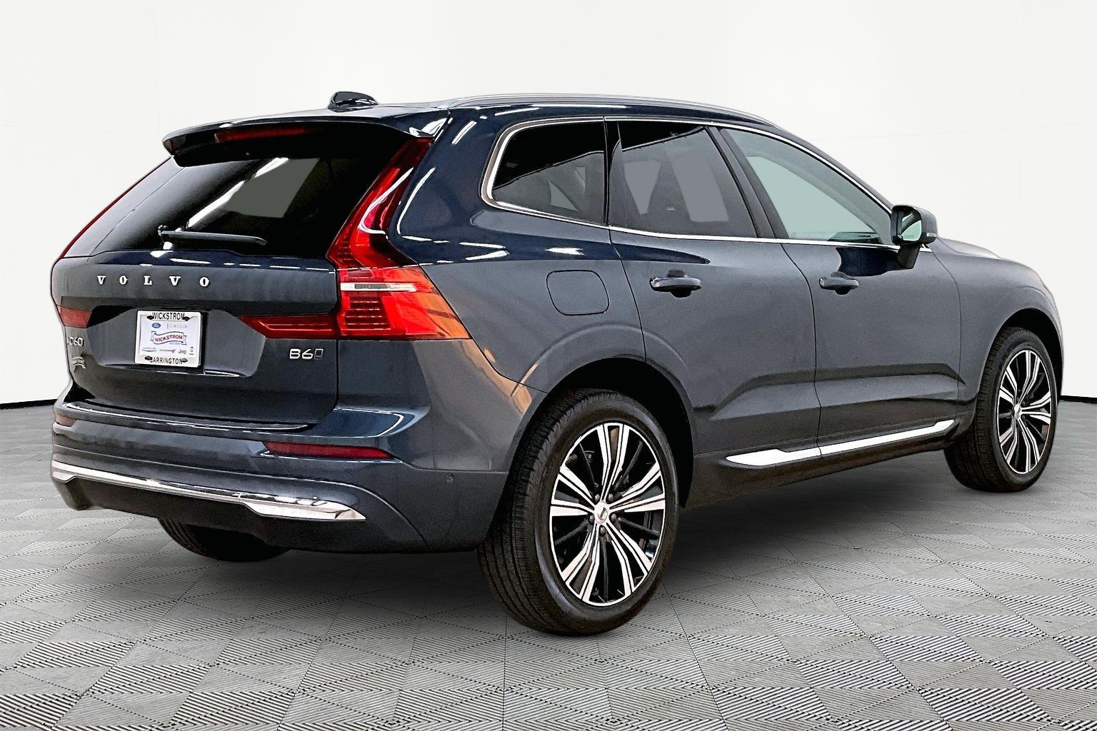 Used 2022 Volvo XC60 B6 Inscription SUV