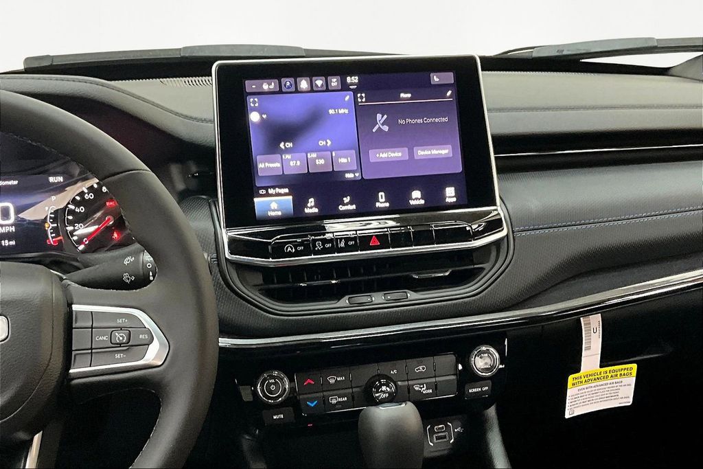 2026 Jeep Compass Latitude Altitude - Photo 8