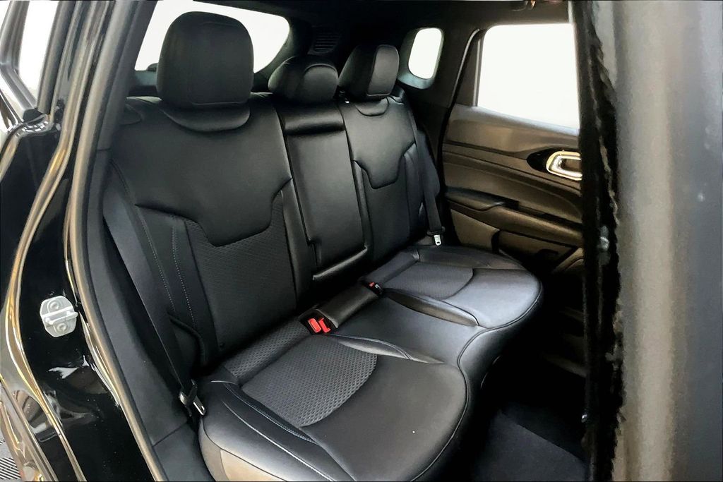 2026 Jeep Compass Latitude Altitude - Photo 12